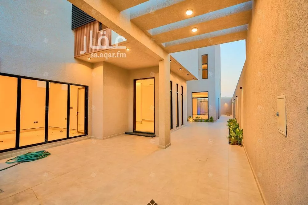 6 bedroom villa in Al Mahdiyyah 4