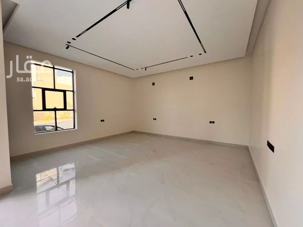 فيلا 6 غرف في المهدية 5