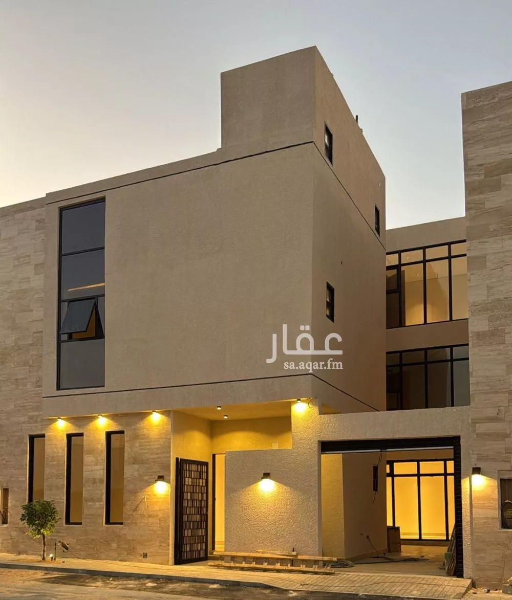 5 bedroom villa in Al Mahdiyyah 2