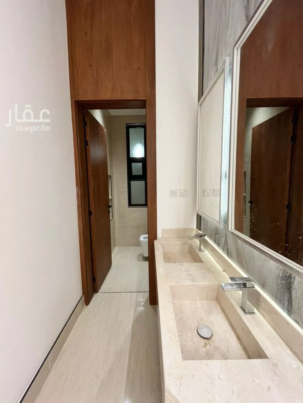 5 bedroom villa in Al Mahdiyyah 4