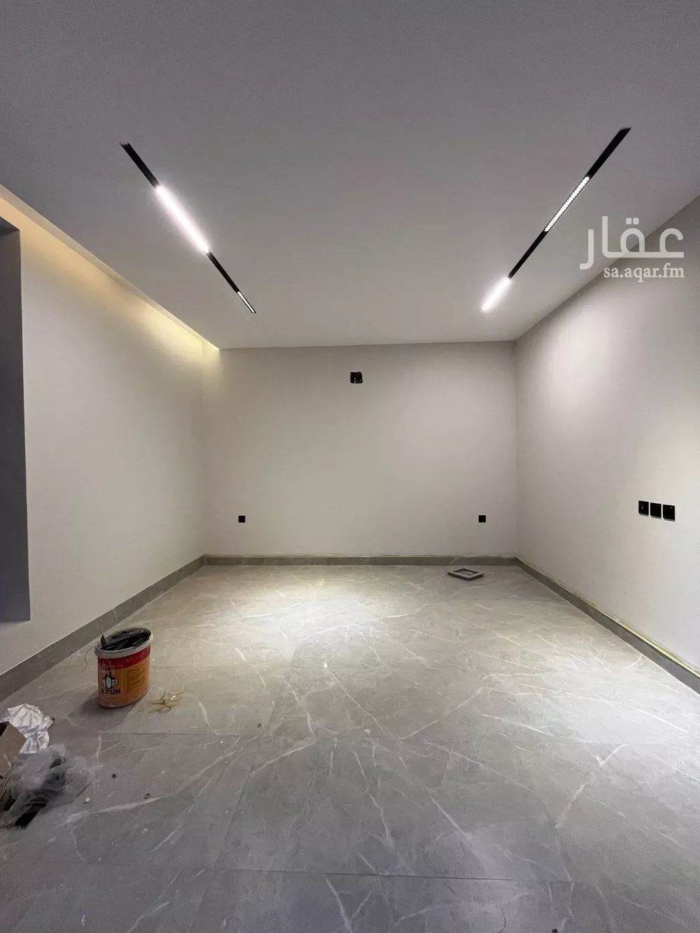 فيلا 4 غرف في المهدية 5