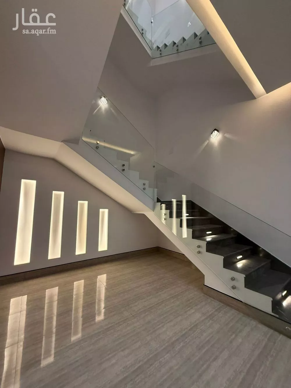 5 bedroom villa in Al Mahdiyyah 5