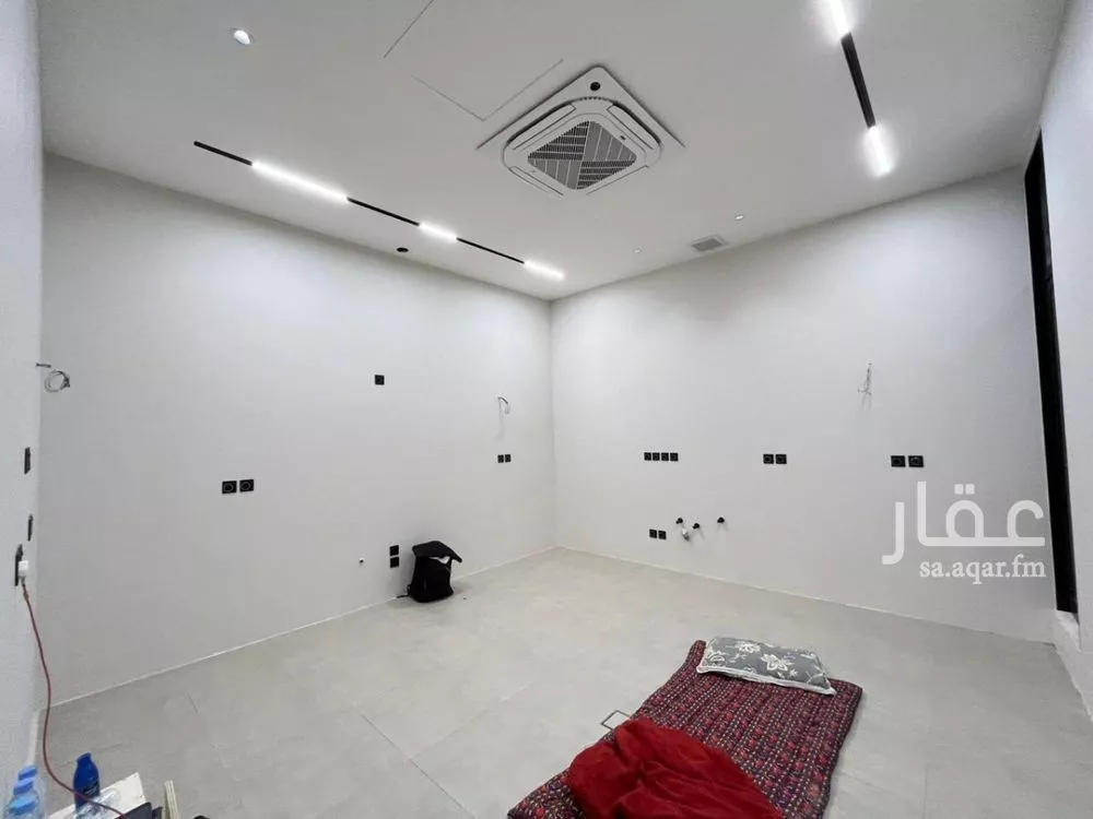 فيلا 6 غرف في المهدية 3