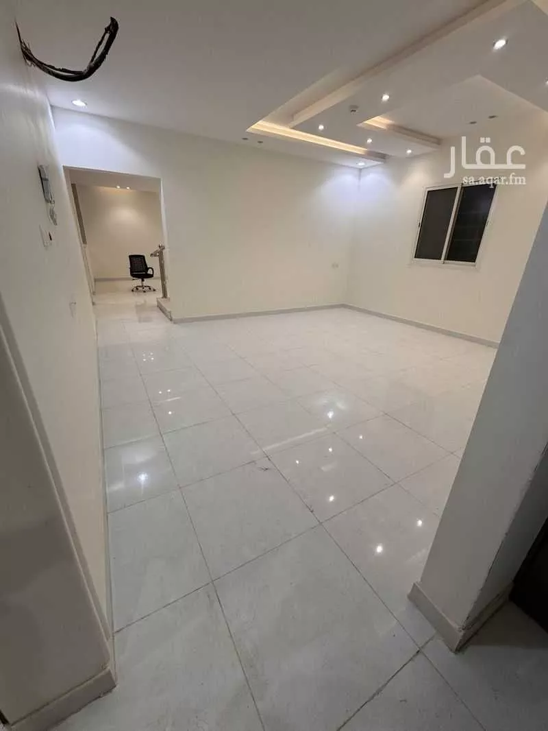 شقة 4 غرف في طويق 3