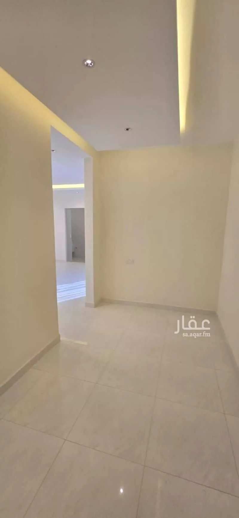 4 bedroom villa in Al Janadriyah 3