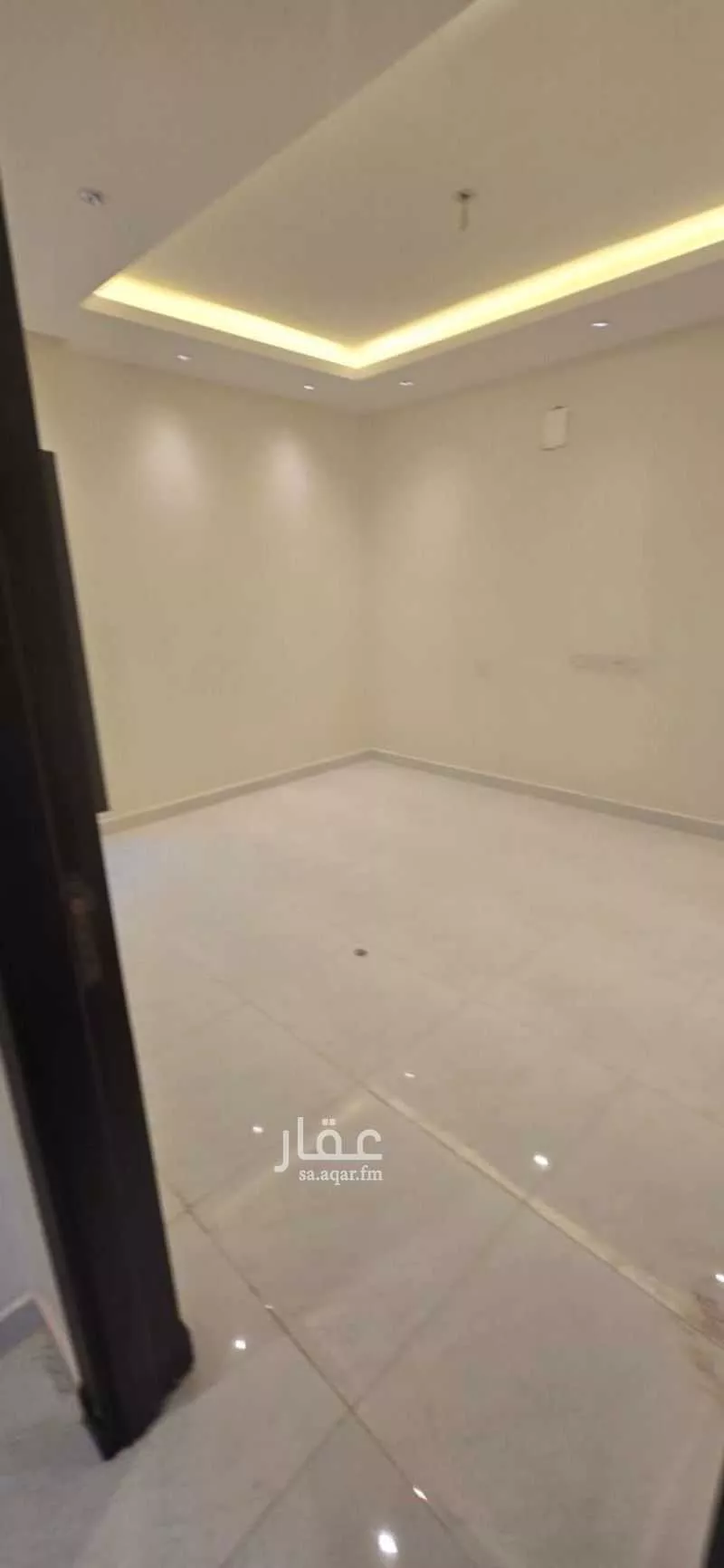 4 bedroom villa in Al Janadriyah 5