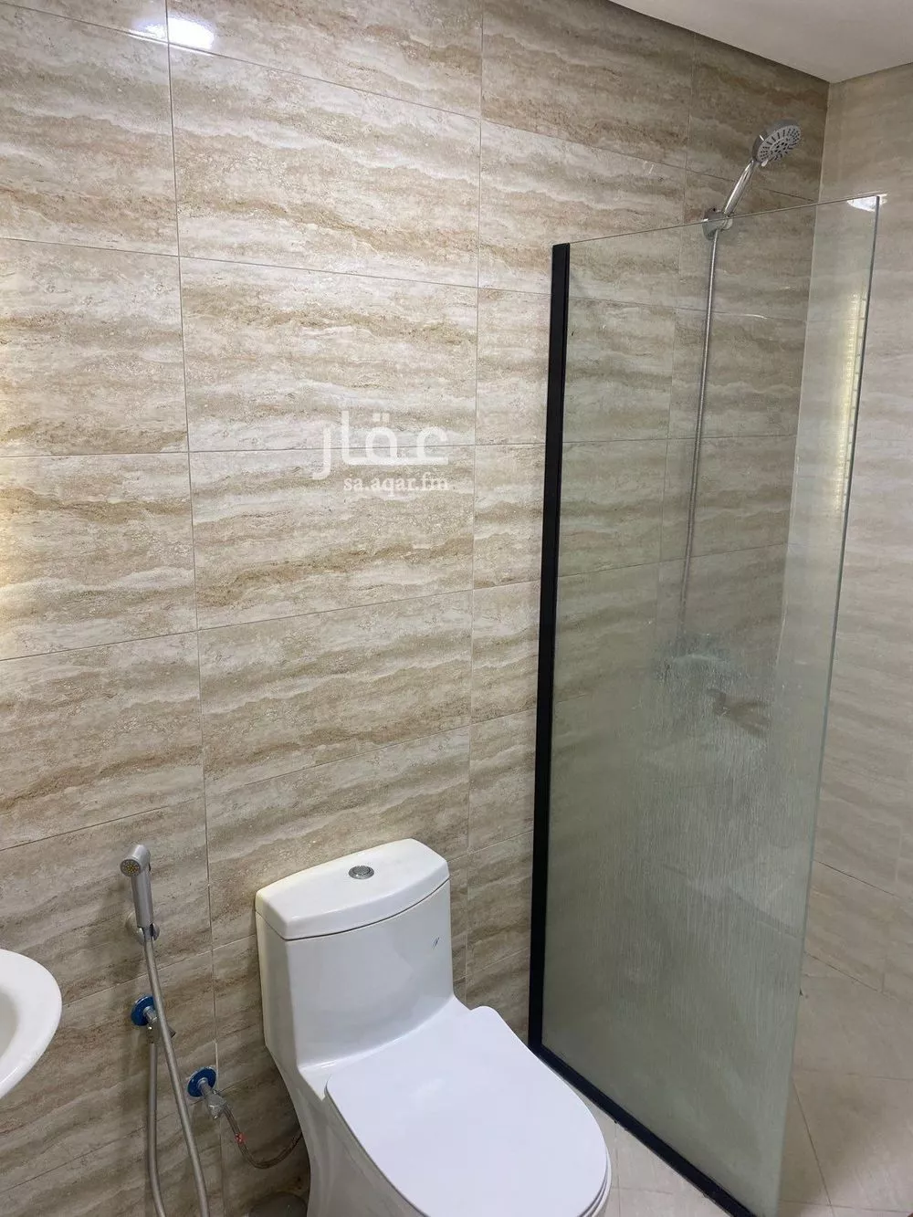 شقة 4 غرف في الحمرا، الدمام 6