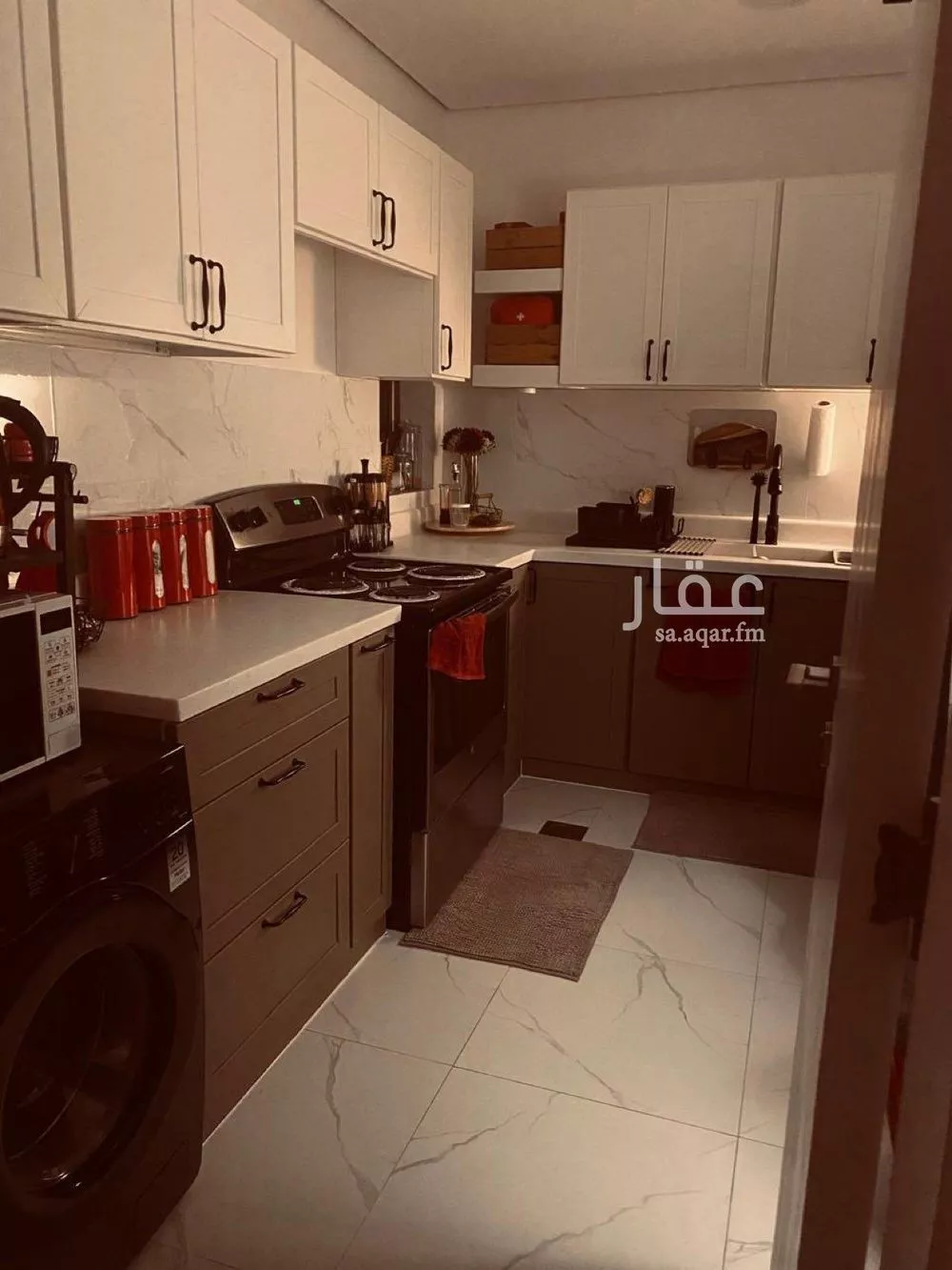 2 bedroom apartment in Al Hamra, Eastern Province 6