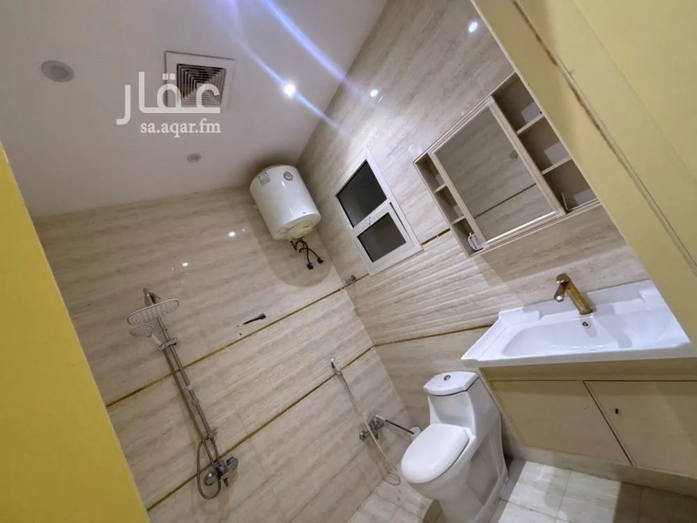 3 bedroom villa in Al Mahdiyyah, Riyadh 4