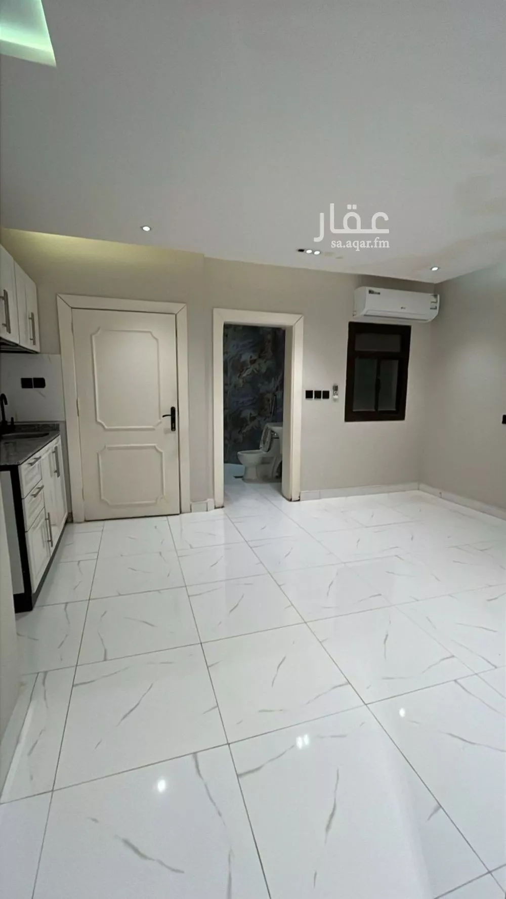 شقة 1 غرف في العقيق 5