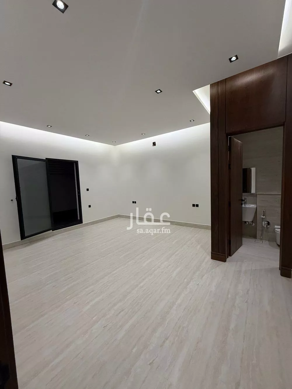 6 bedroom villa in Al Yasmin, Riyadh 16