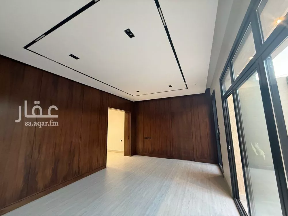 فيلا 6 غرف في النرجس 4