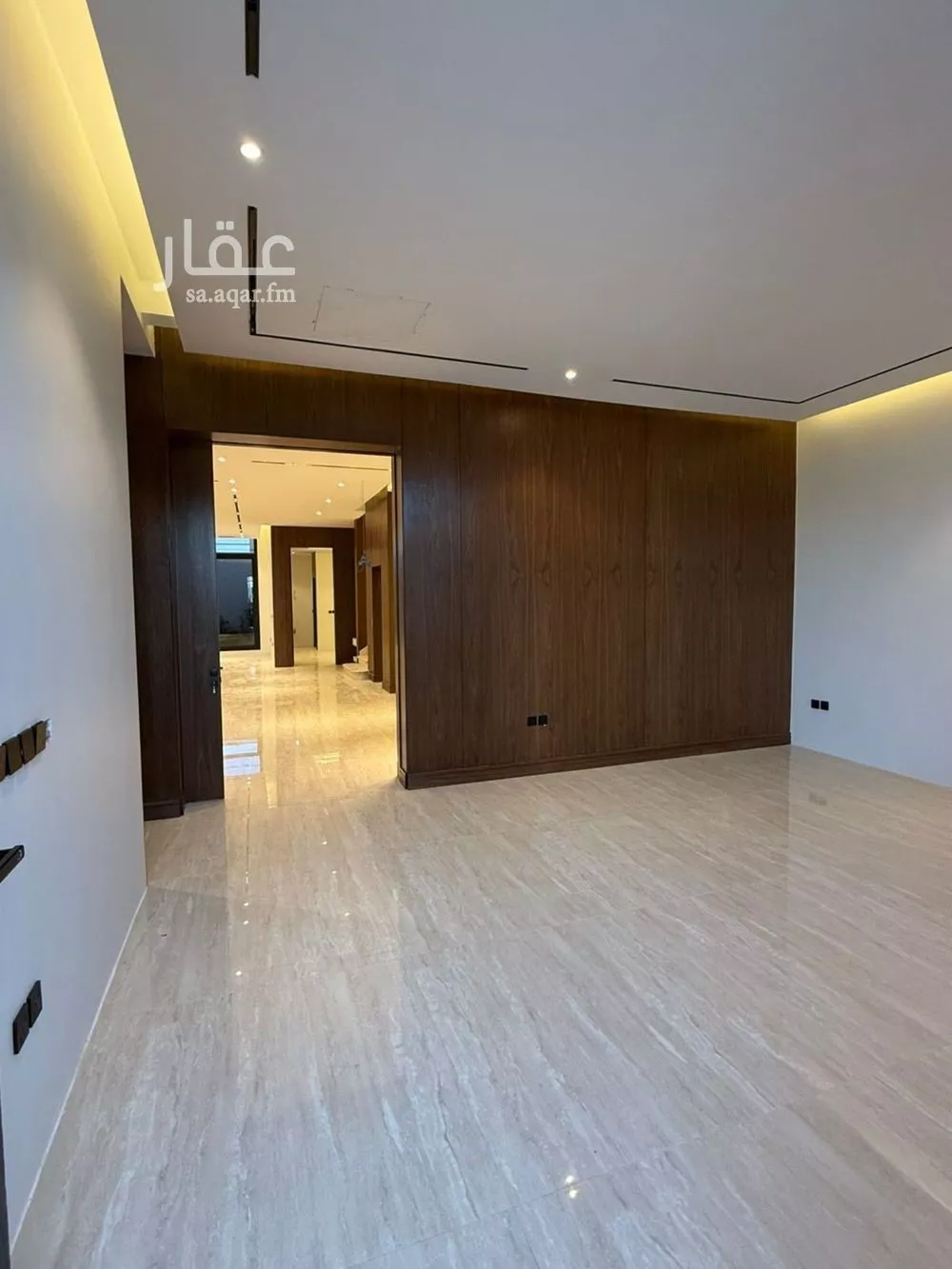 6 bedroom villa in Al Narjis 1