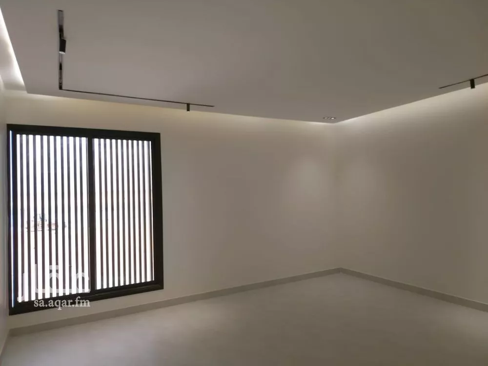 دور 6 غرف في الرمال 5