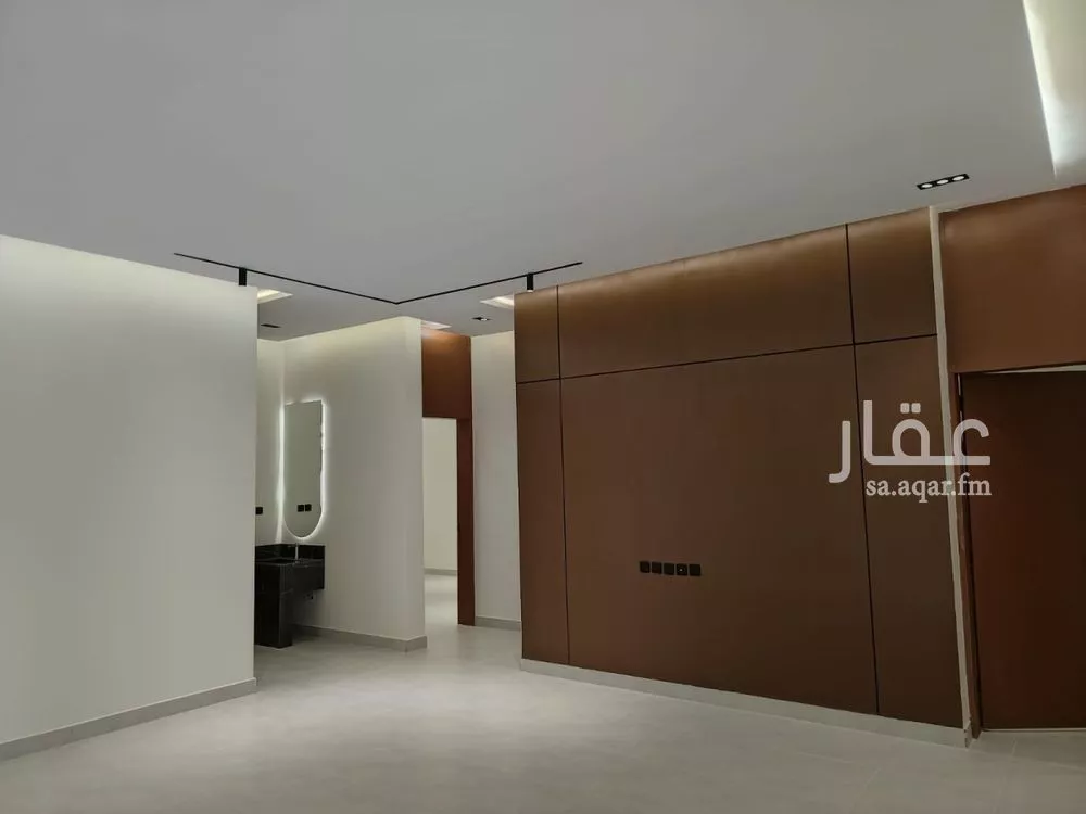 6 bedroom floor in Al Rimal 4