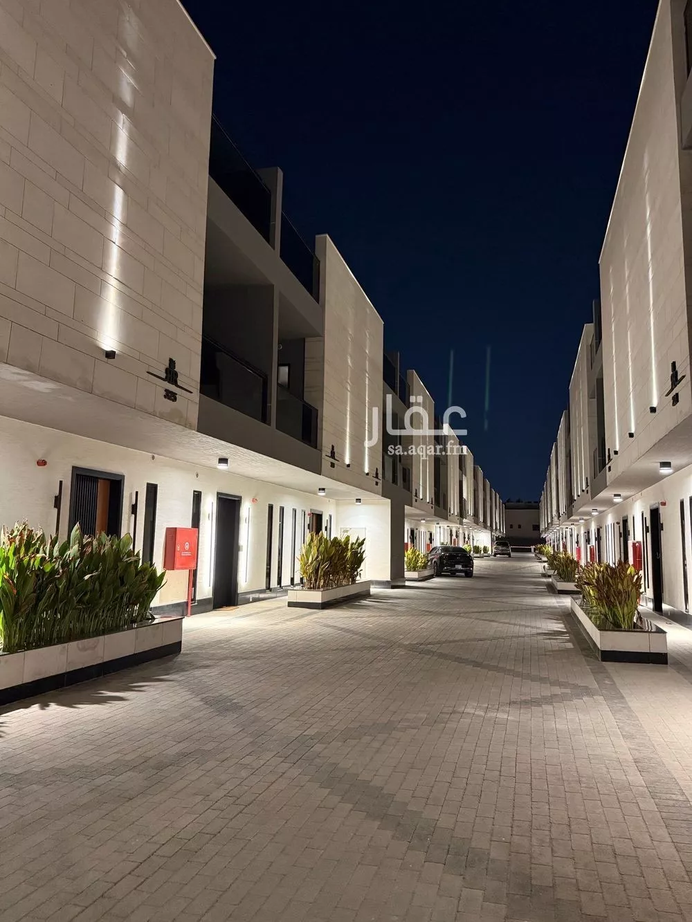 فيلا 5 غرف في العارض 2