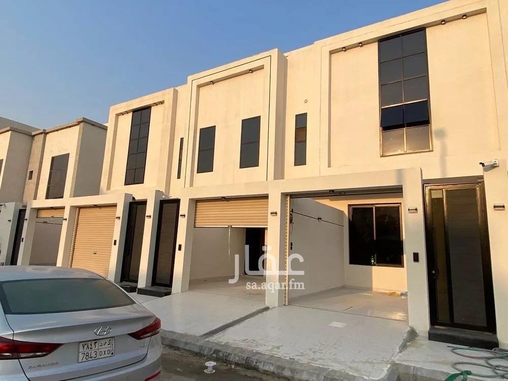 شقة 4 غرف في ضاحية الملك فهد 2