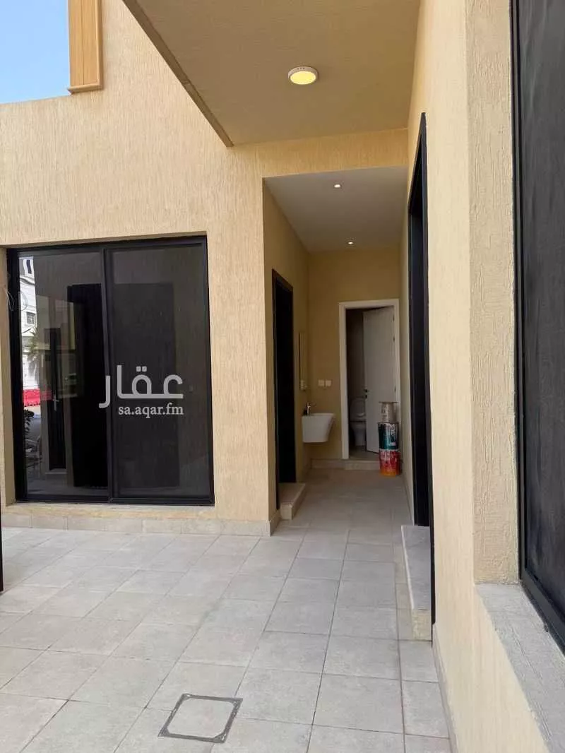 فيلا 10 غرف في المهدية 5