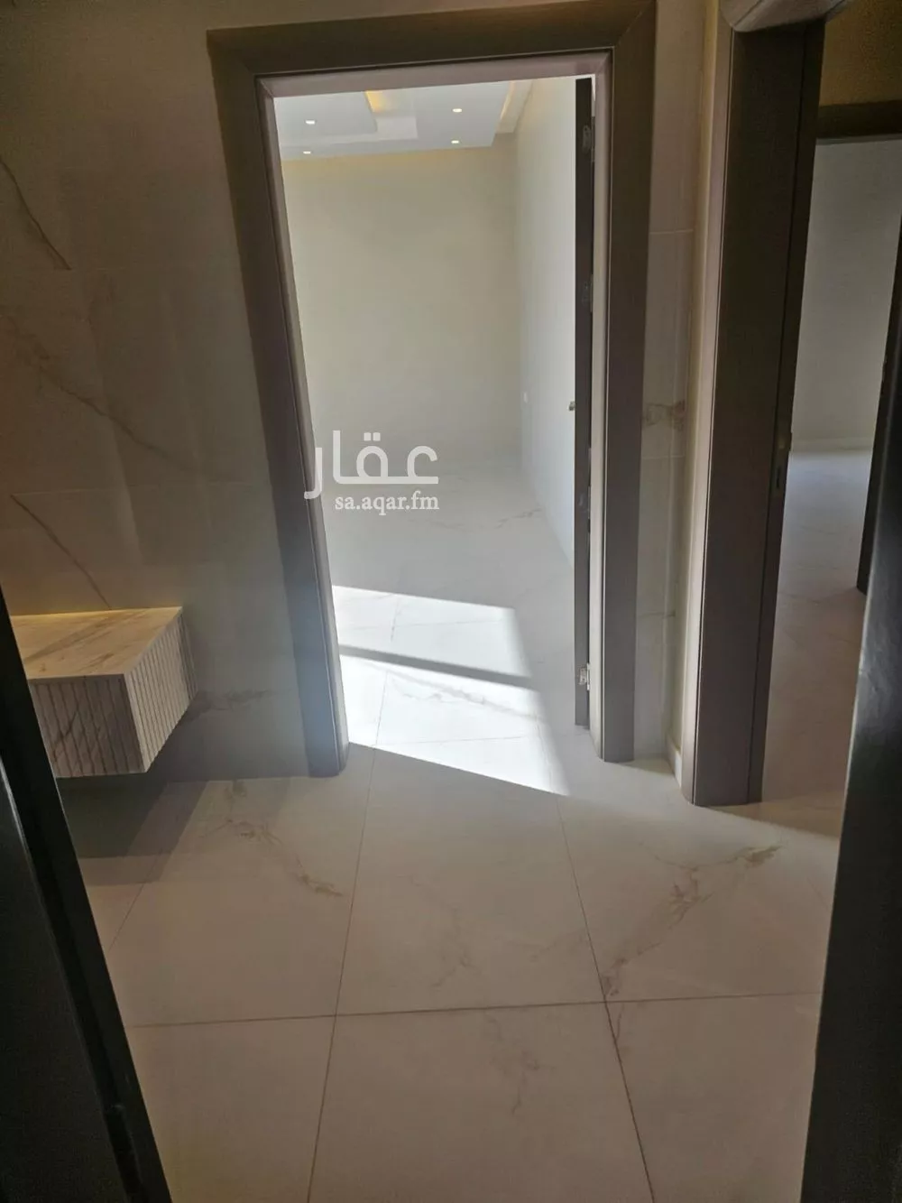 4 bedroom villa in Granada, Riyadh 6