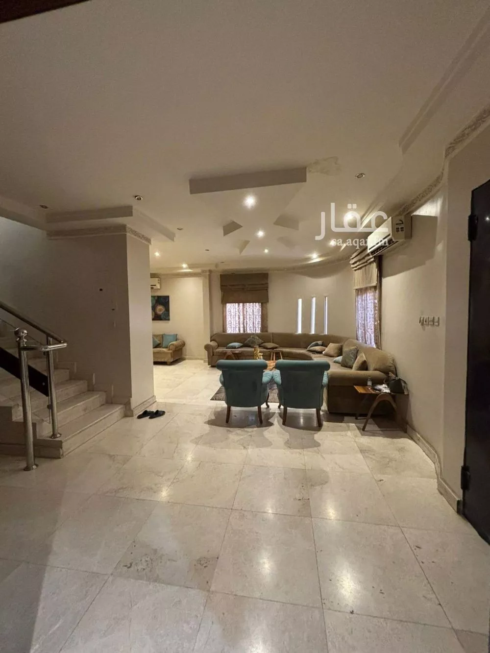 5 bedroom villa in Al Yasmin 2
