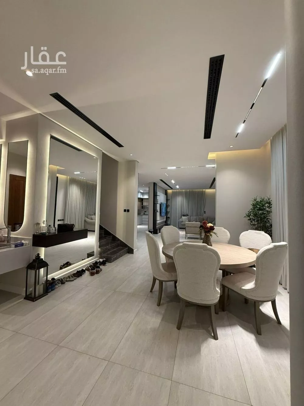 فيلا 6 غرف في النرجس 5