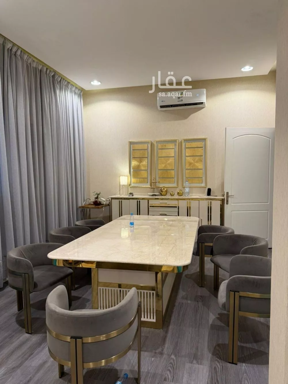 فيلا 4 غرف في الشرق 4