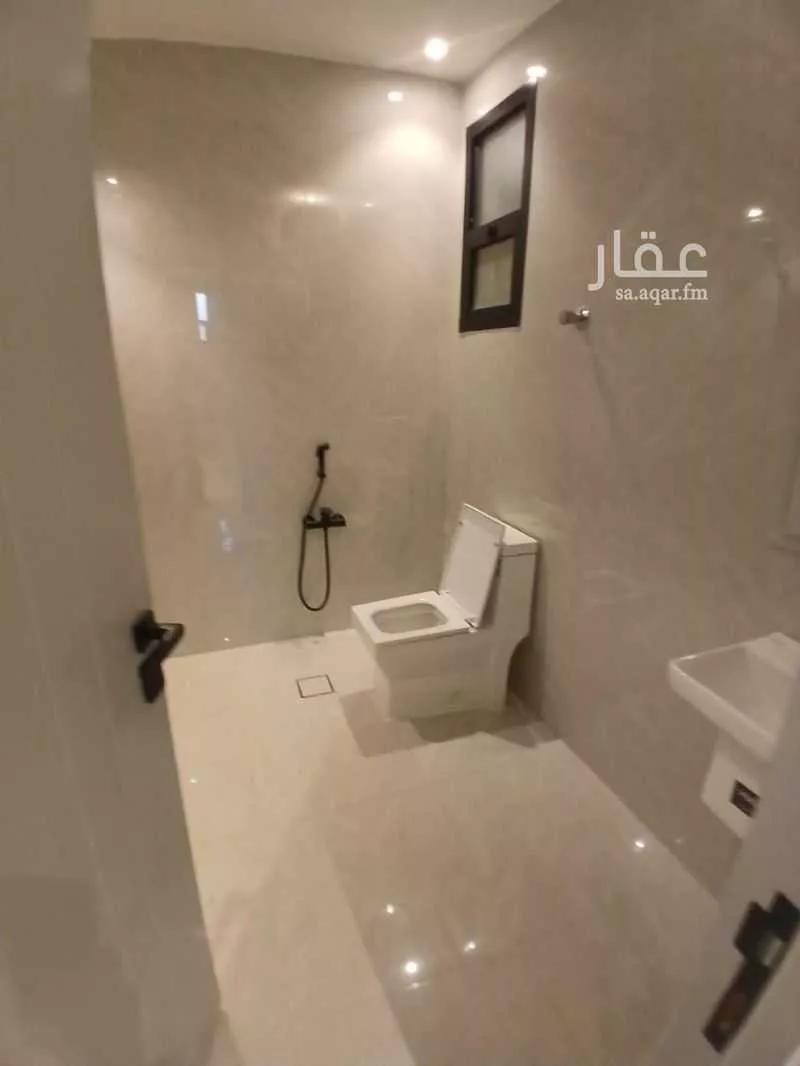 شقة 4 غرف في الحزم 3