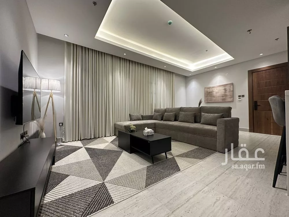 شقة 3 غرف في الملقا 5