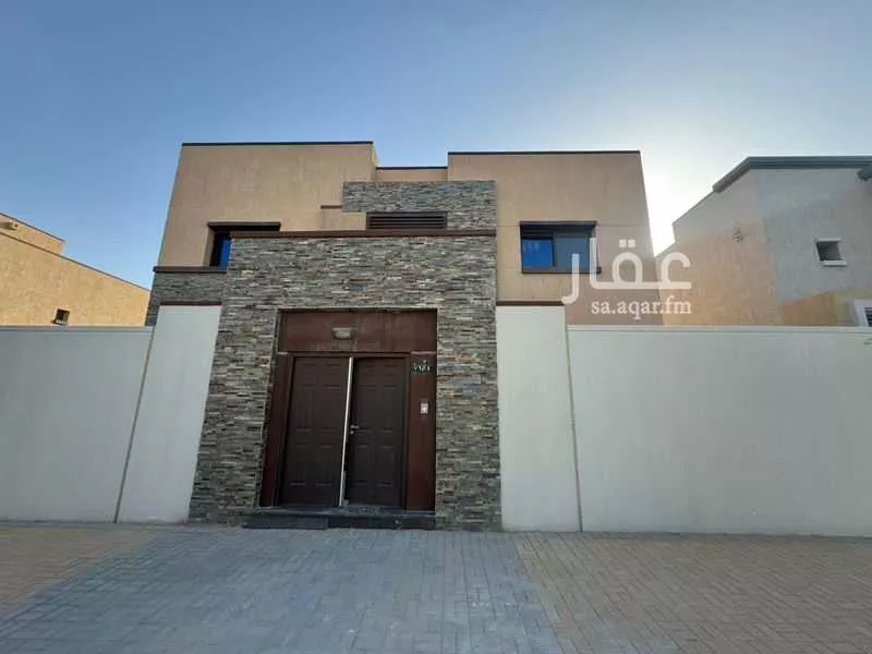 فيلا 5 غرف في ارامكو السعودية 1