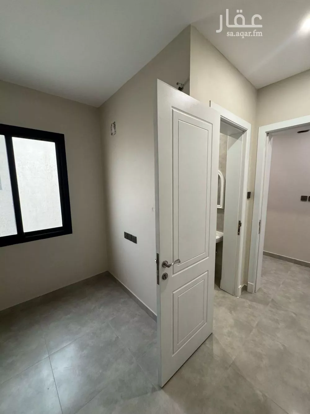 فيلا 5 غرف في البحيرة 2