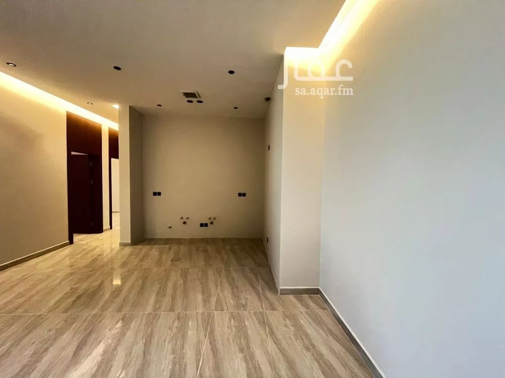 عقار 21 غرف في المهدية، الرياض 10