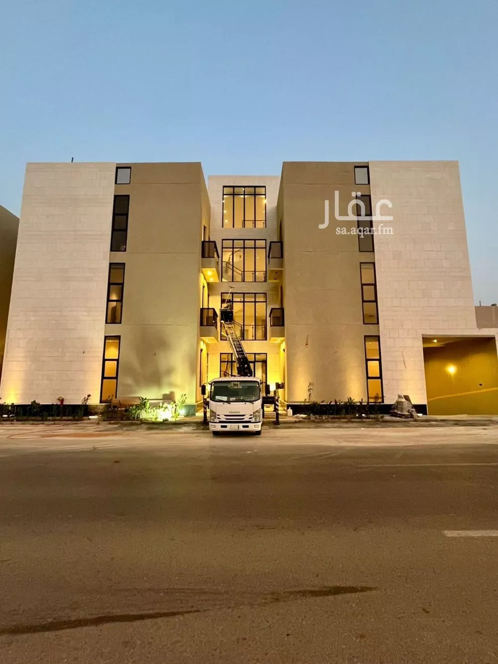 3 bedroom apartment in Al Mahdiyyah 1