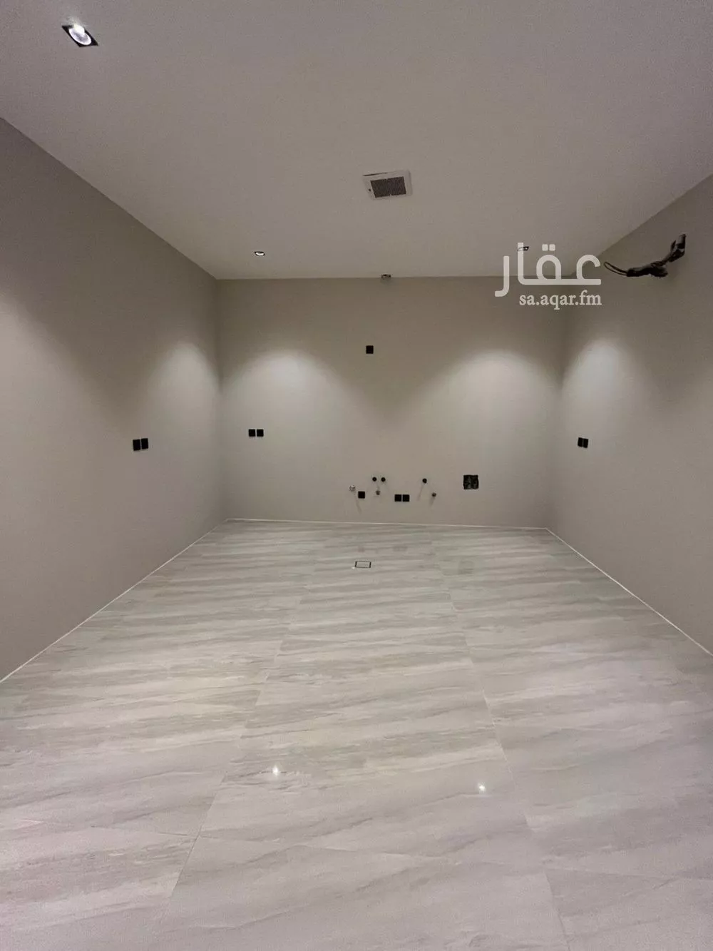 21 bedroom building in Al Mahdiyyah, Riyadh 24