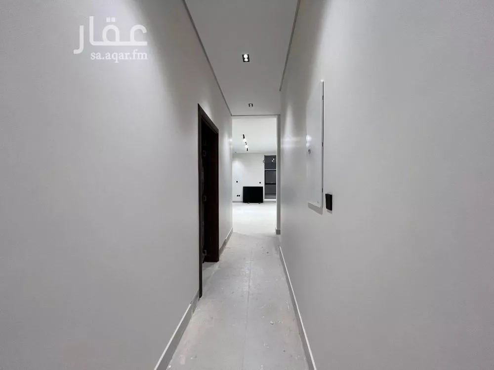 3 bedroom apartment in Al Mahdiyyah 5