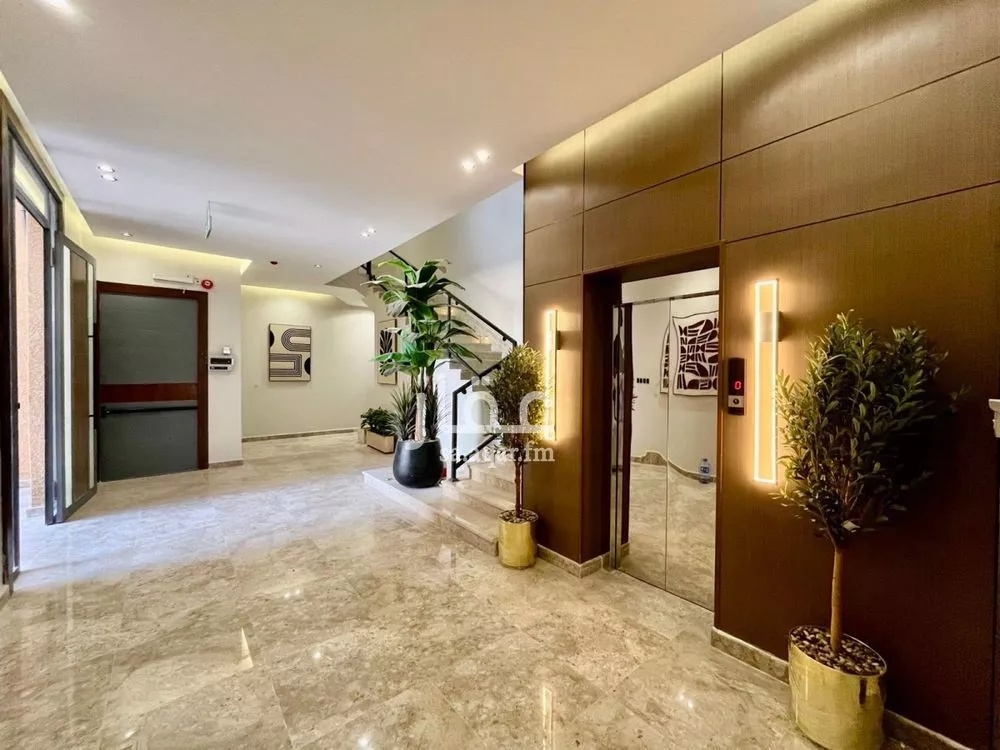 شقة 5 غرف في المهدية، الرياض 6