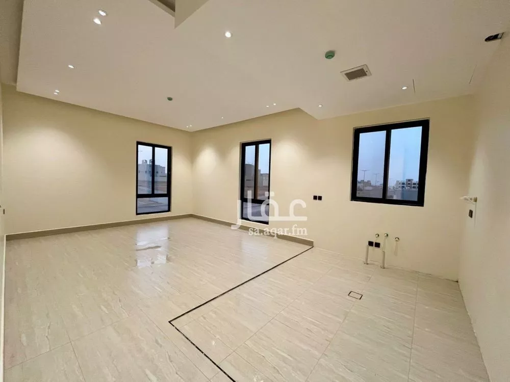 4 bedroom apartment in Al Mahdiyyah 4