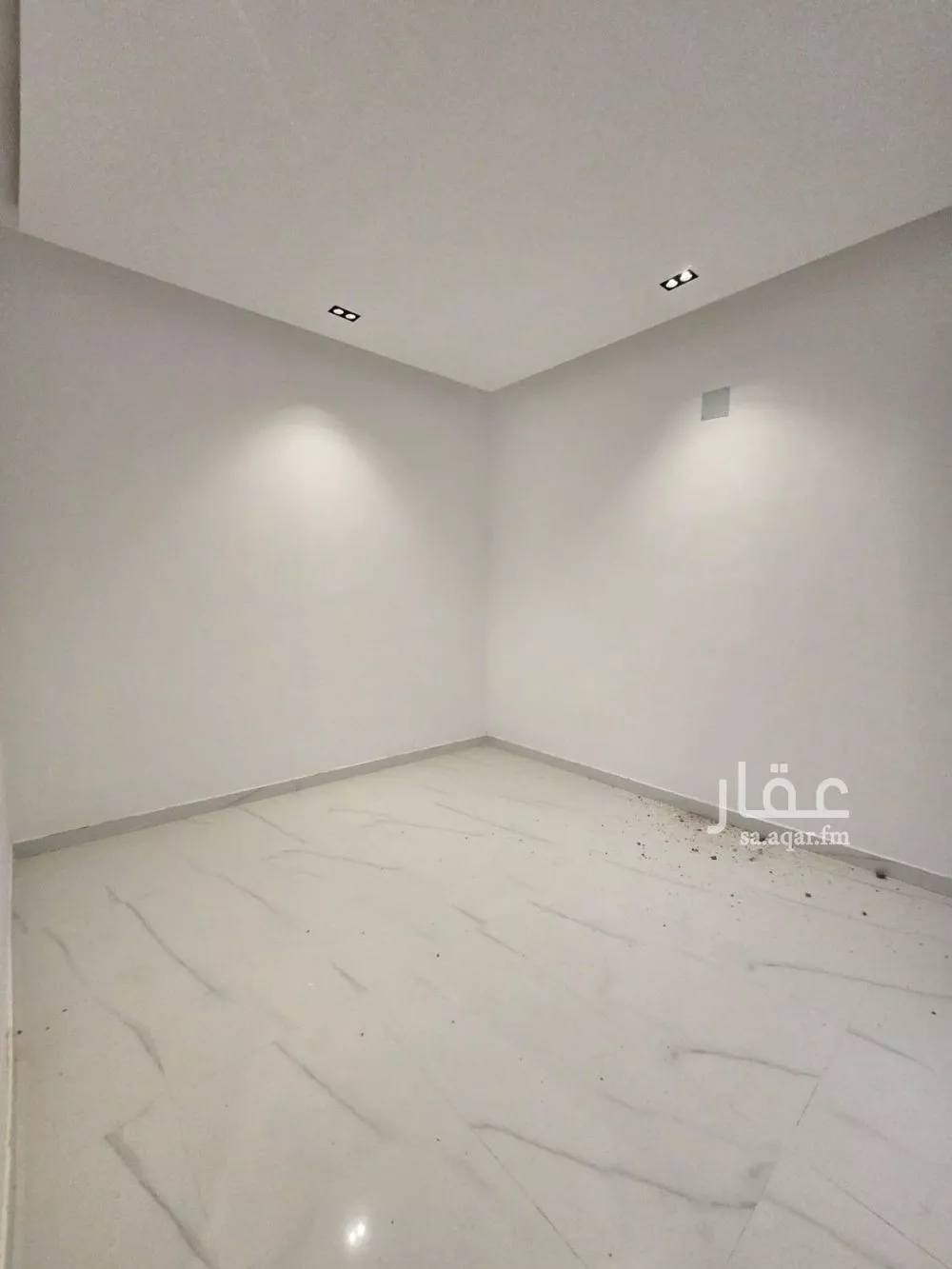 دور 5 غرف في عكاظ 3