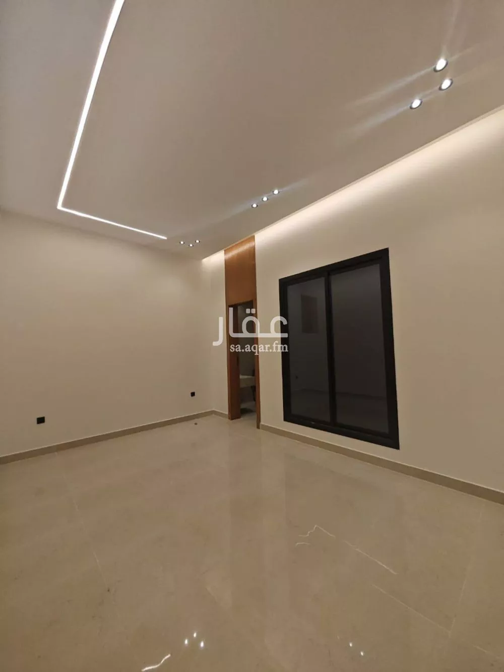 4 bedroom floor in Al Uraija Al Gharbiyah 5