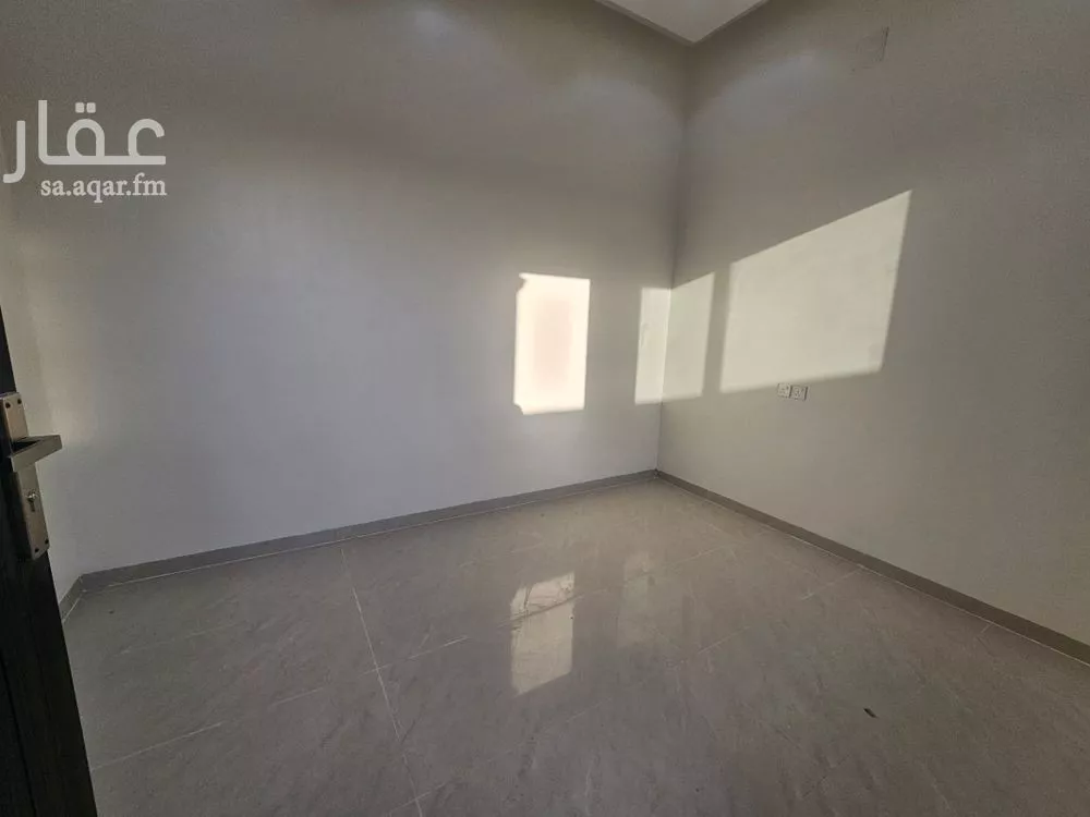 5 bedroom villa in Dahiat Namar, Riyadh 5