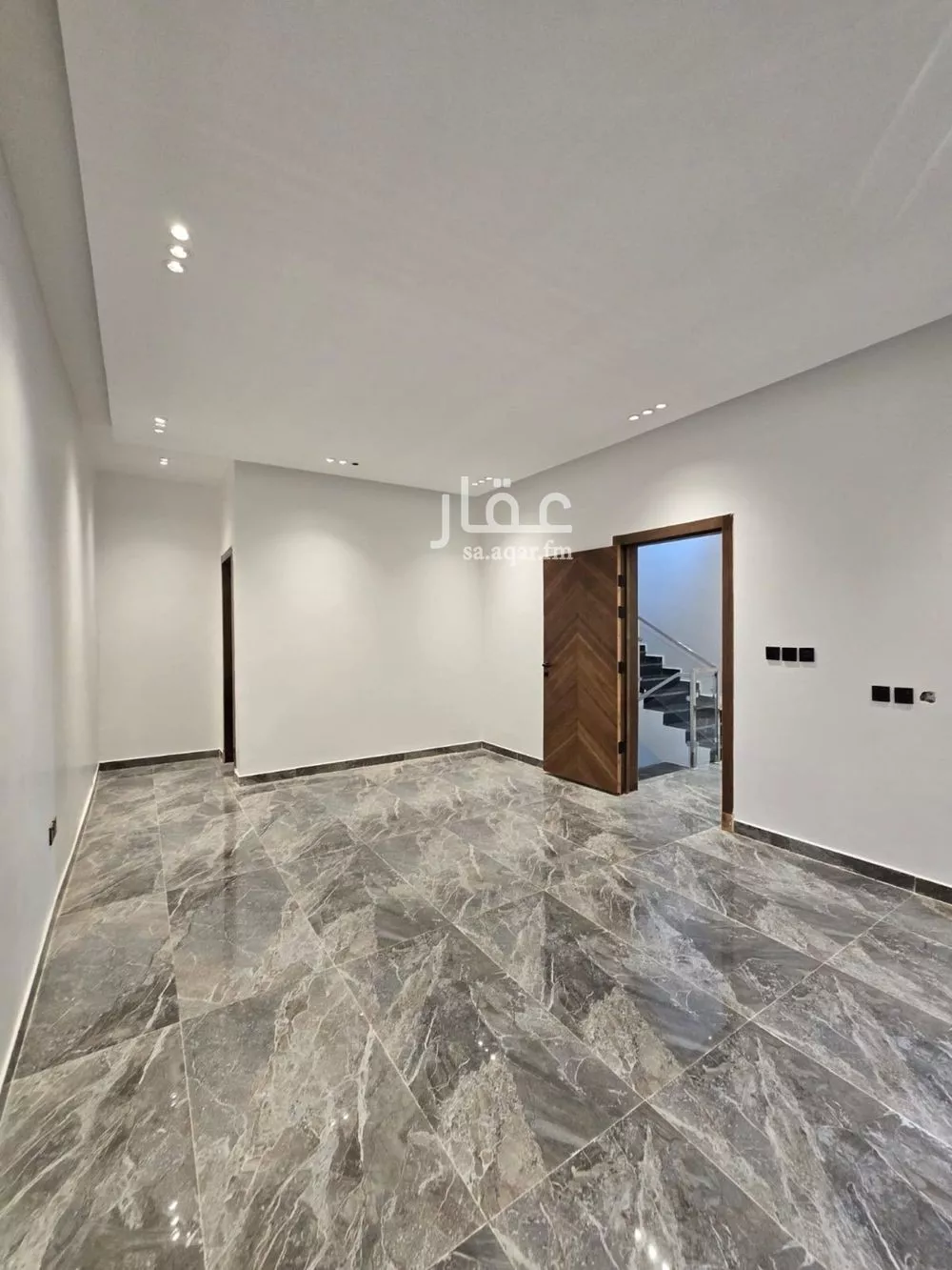 5 bedroom villa in Okaz, Riyadh 18