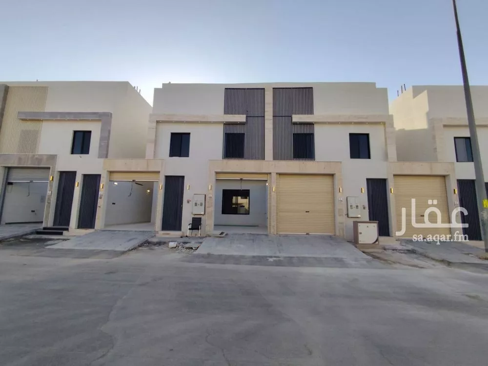 فيلا 6 غرف في عكاظ 2