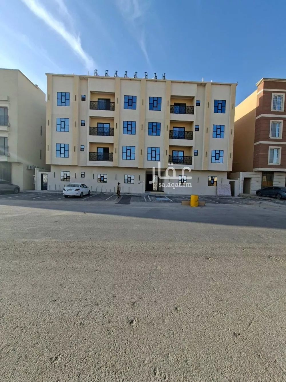 شقة 4 غرف في بدر 1