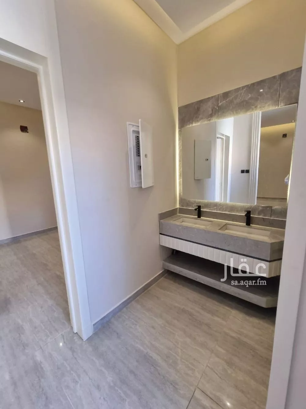 فيلا 6 غرف في العريجاء الغربية 4