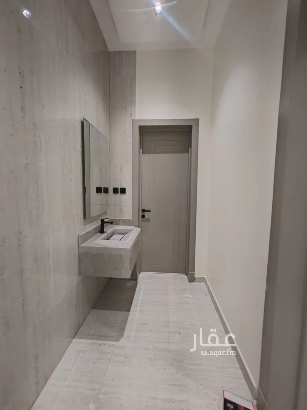 فيلا 4 غرف في طويق 4