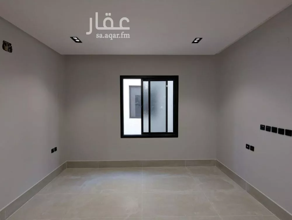 5 bedroom floor in Al Zahrah 4
