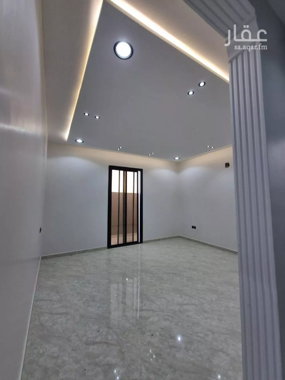 5 bedroom floor in Dhahrat Namar 5