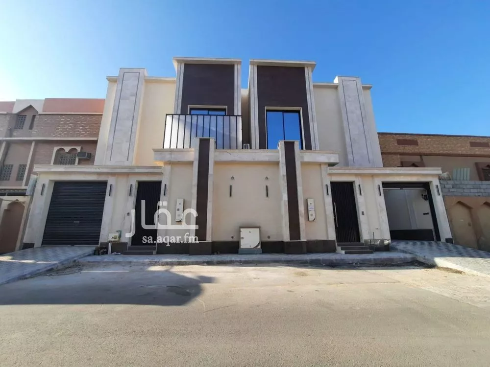 فيلا 5 غرف في العريجاء الغربية
