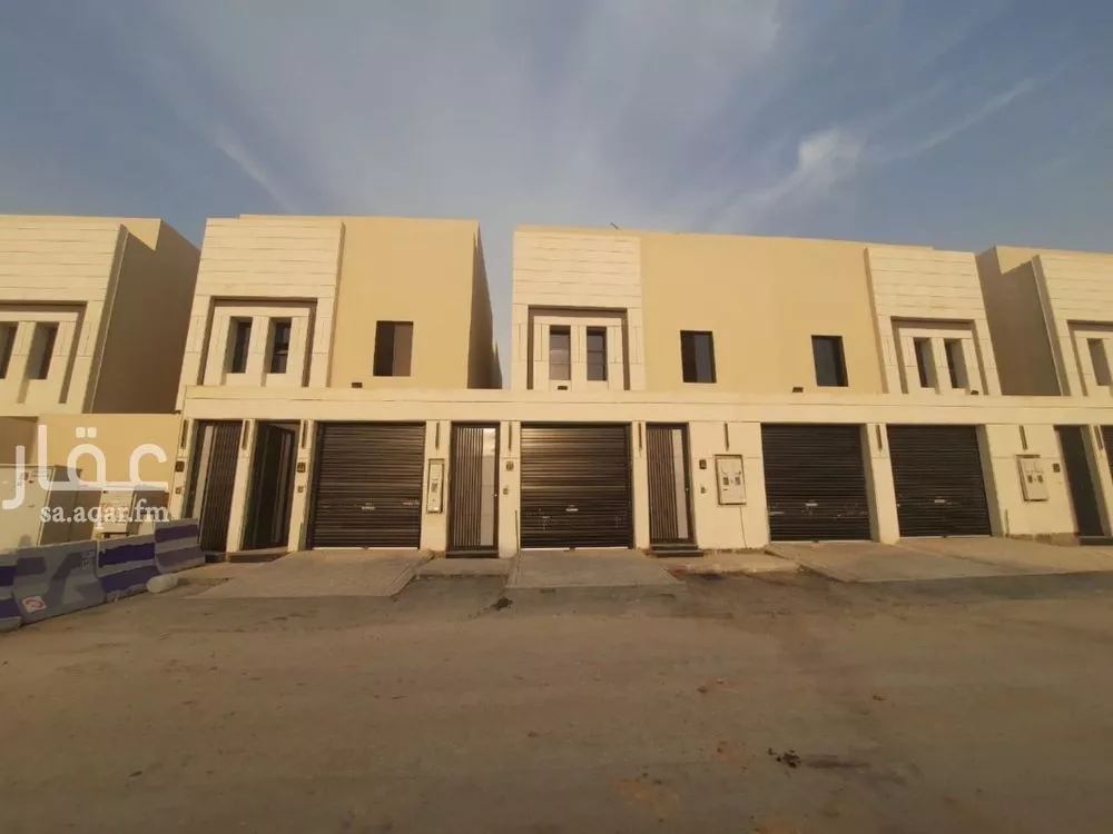 فيلا 5 غرف في طويق