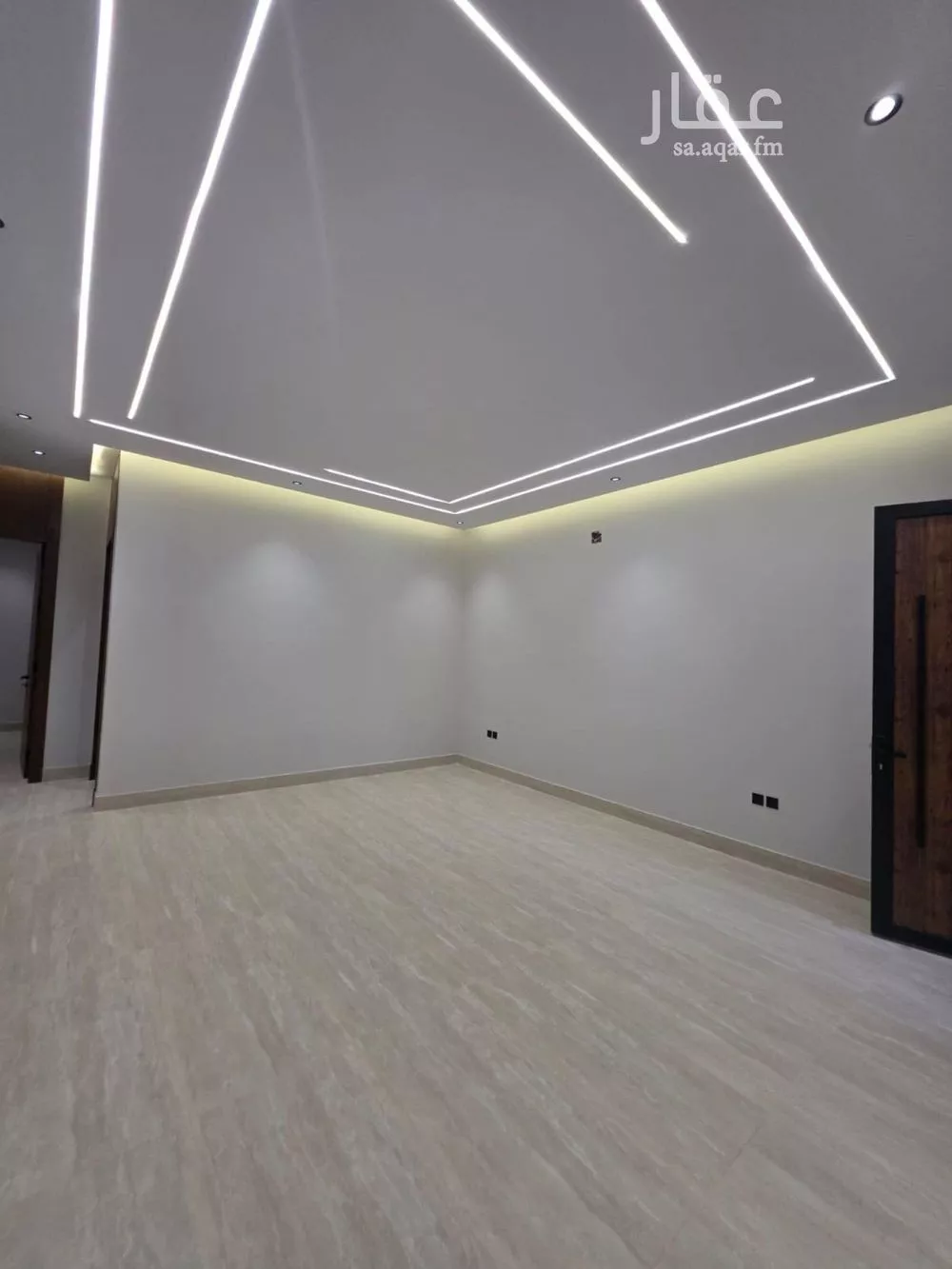 5 bedroom floor in Dhahrat Namar 5