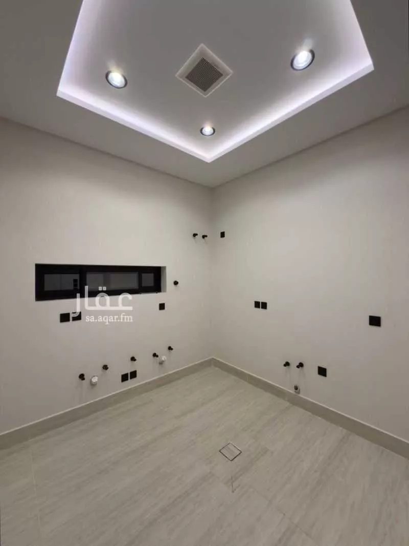 شقة 9 غرف في الملك فهد 3